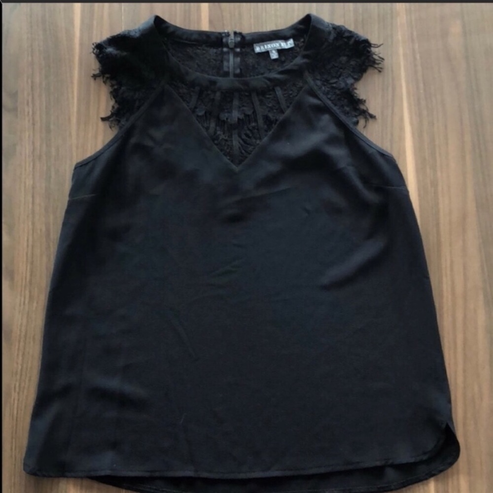 Brixon Ivy stitch fix black Blouse :)